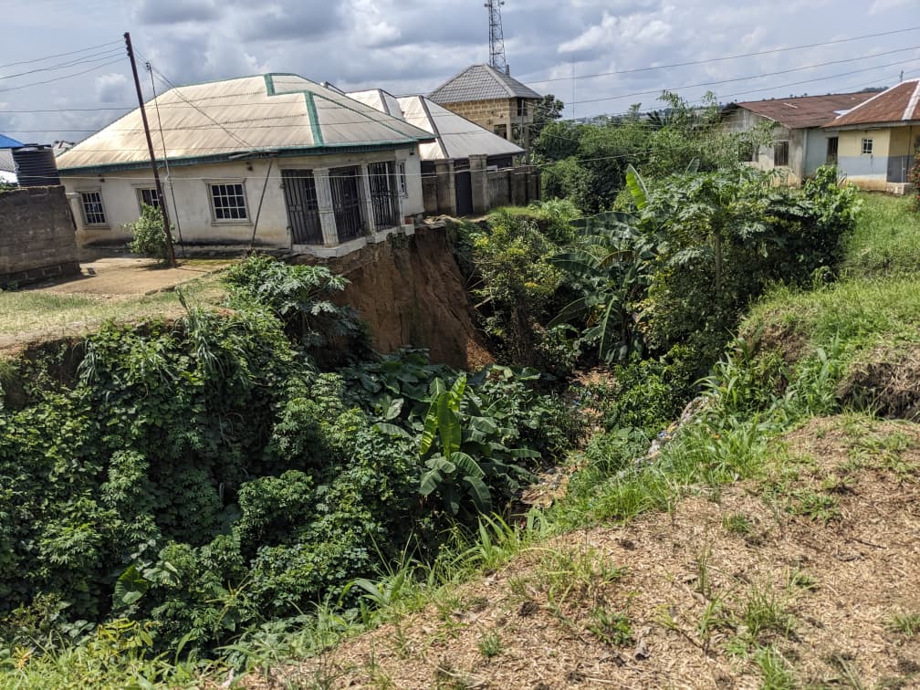Severe gully erosion threatening homes in a Uyo urban community